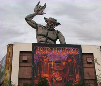 cutting edge haunted house